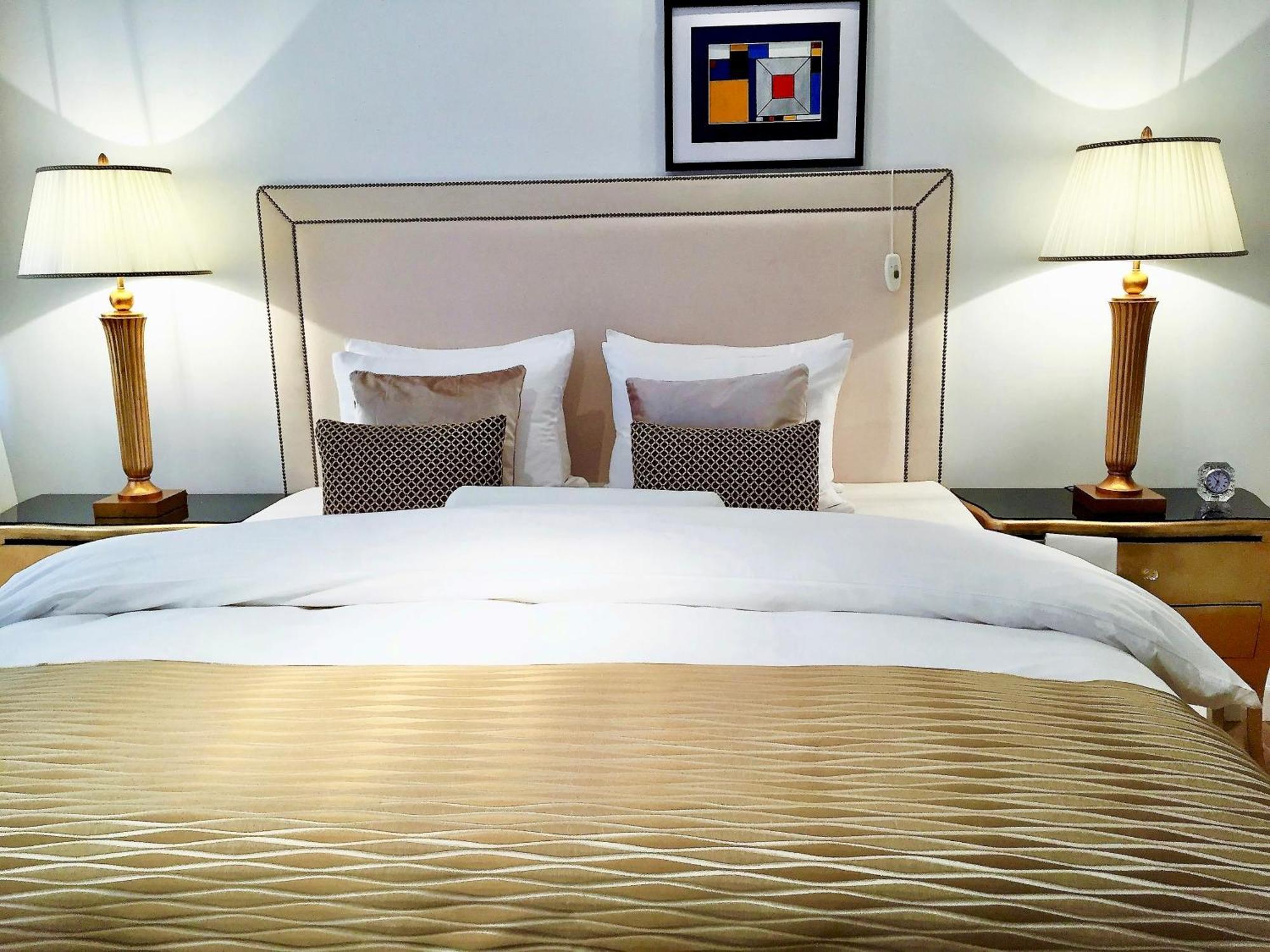Mondrian Luxury Suites & Apartments Market Square I Warszawa Værelse billede