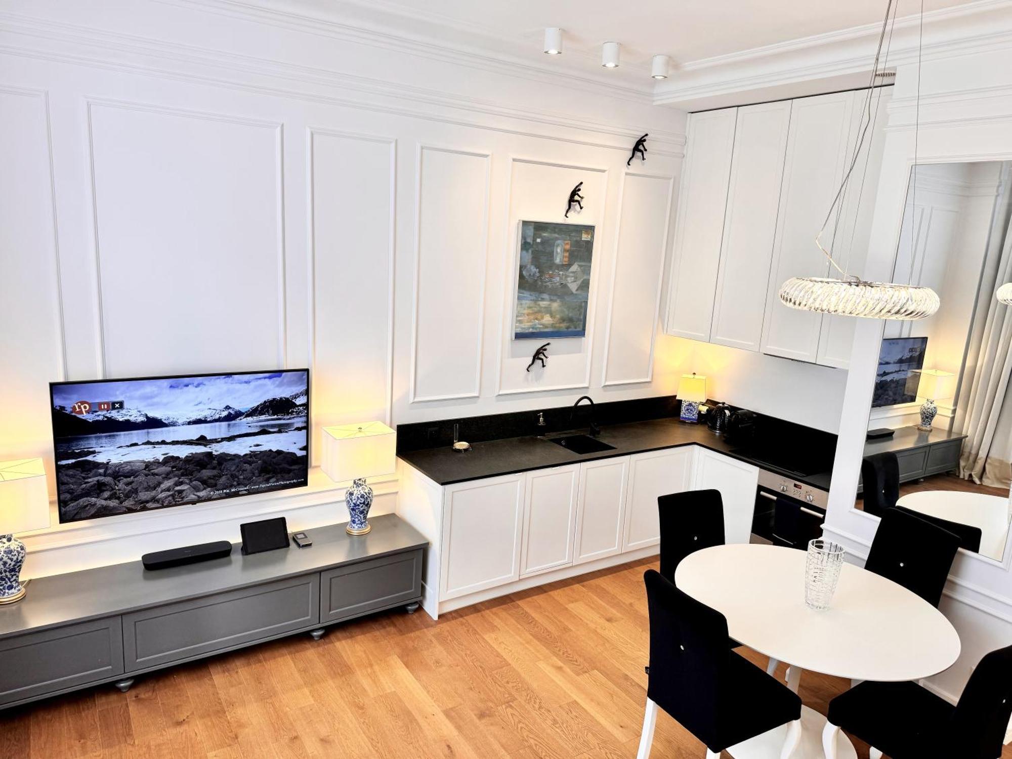 Mondrian Luxury Suites & Apartments Market Square I Warszawa Værelse billede